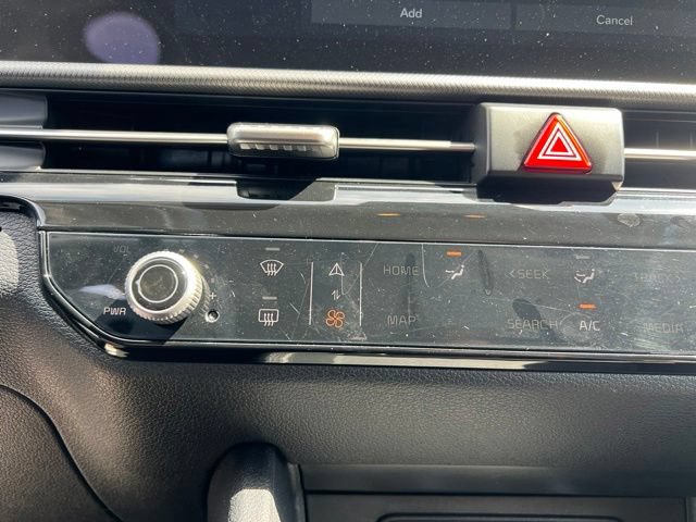 Used 2026 Kia Sportage LX FWD image 21