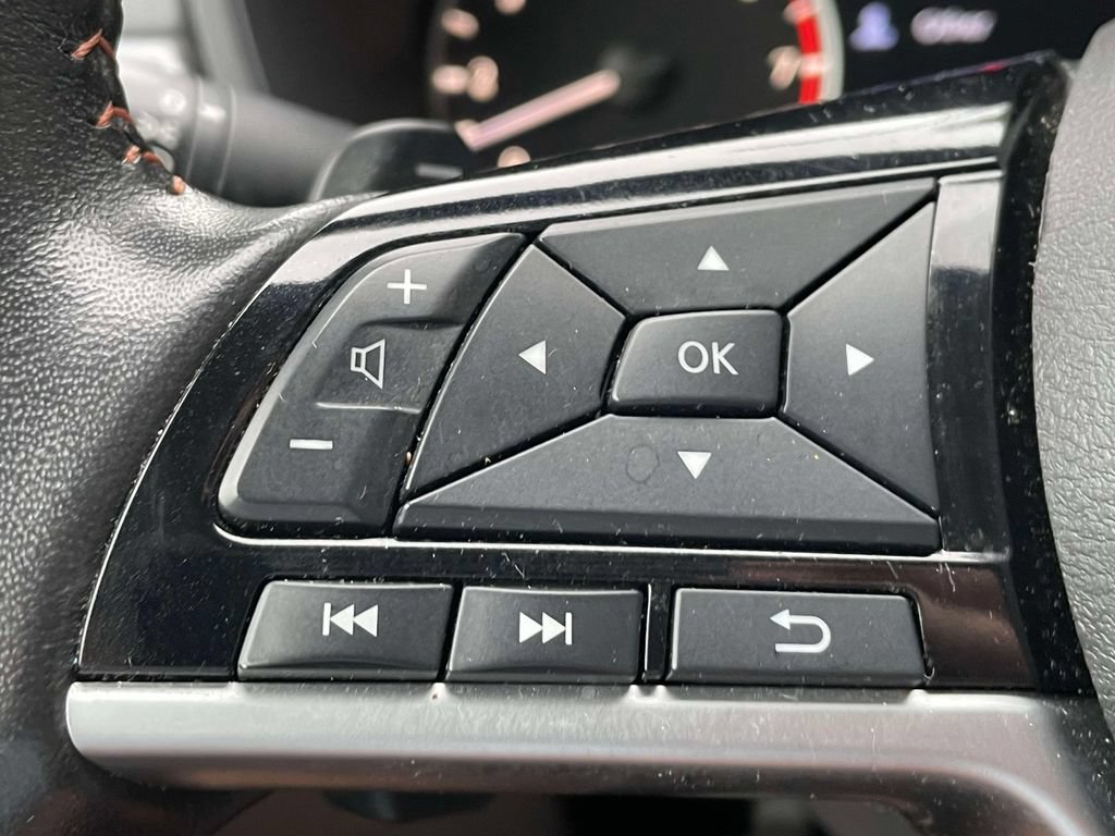 Used 2024 Nissan Altima 2.5 SR AWD/4WD image 29