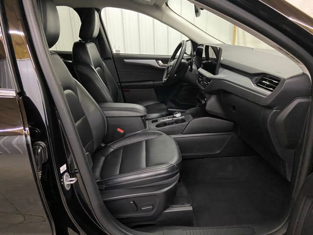 Used 2024 Ford Escape Platinum AWD/4WD image 25