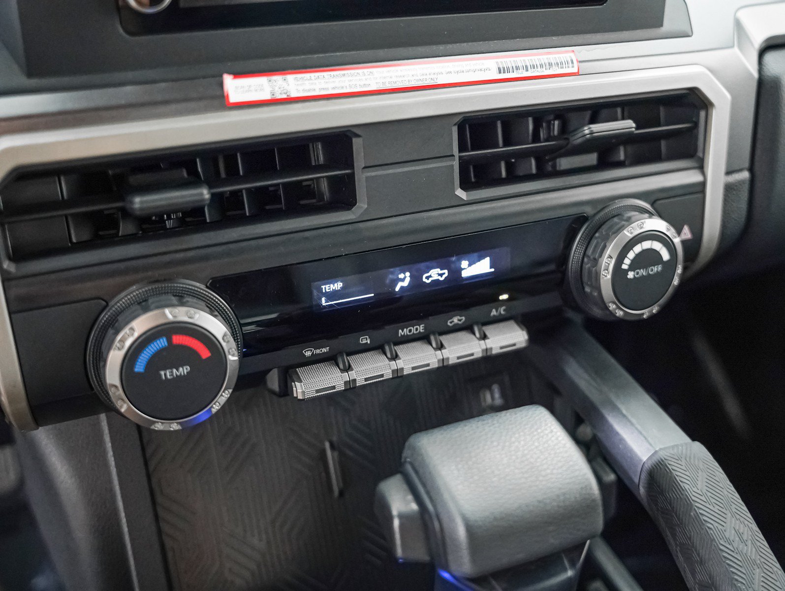 Used 2025 Toyota Tacoma SR5 AWD/4WD image 23