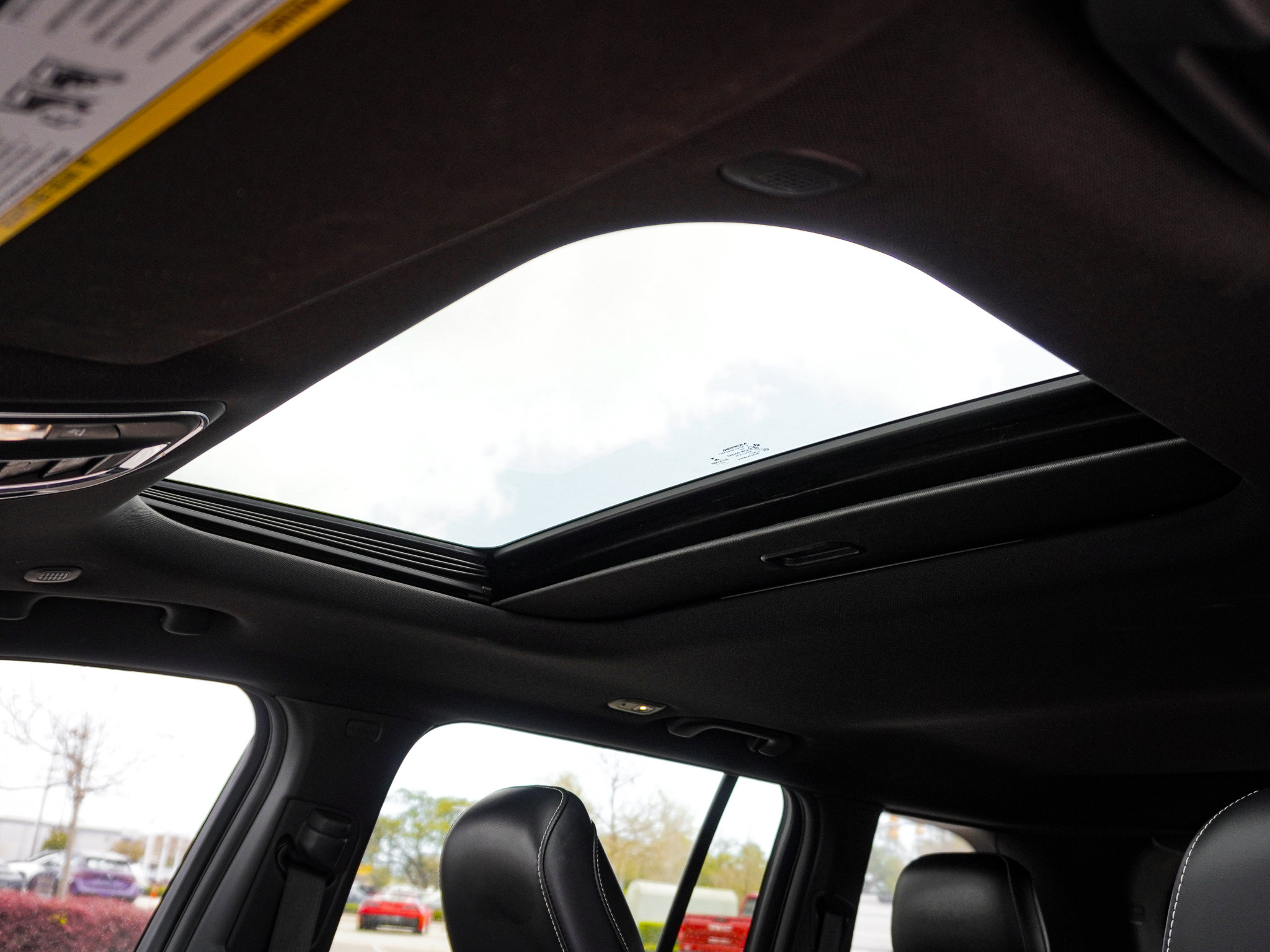 Used 2023 Jeep Grand Cherokee Altitude image 28