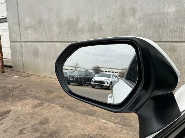 Used 2025 Toyota Corolla LE image 12