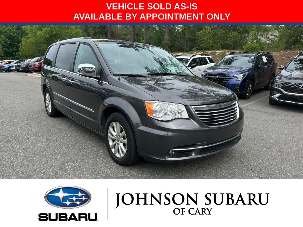 Used 2015 Chrysler Town & Country Limited Platinum FWD image 1