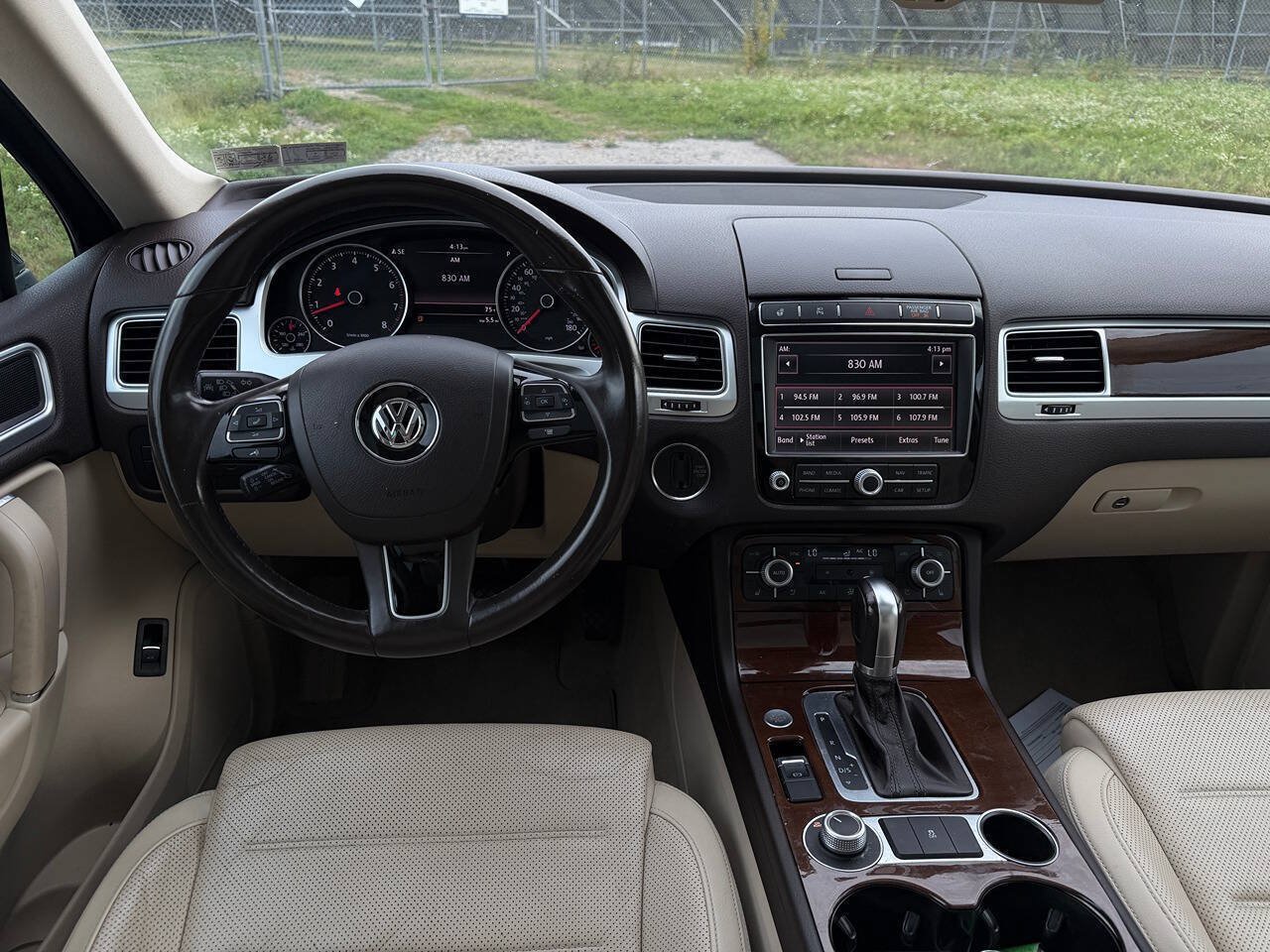 Used 2016 Volkswagen Touareg VR6 AWD/4WD image 18