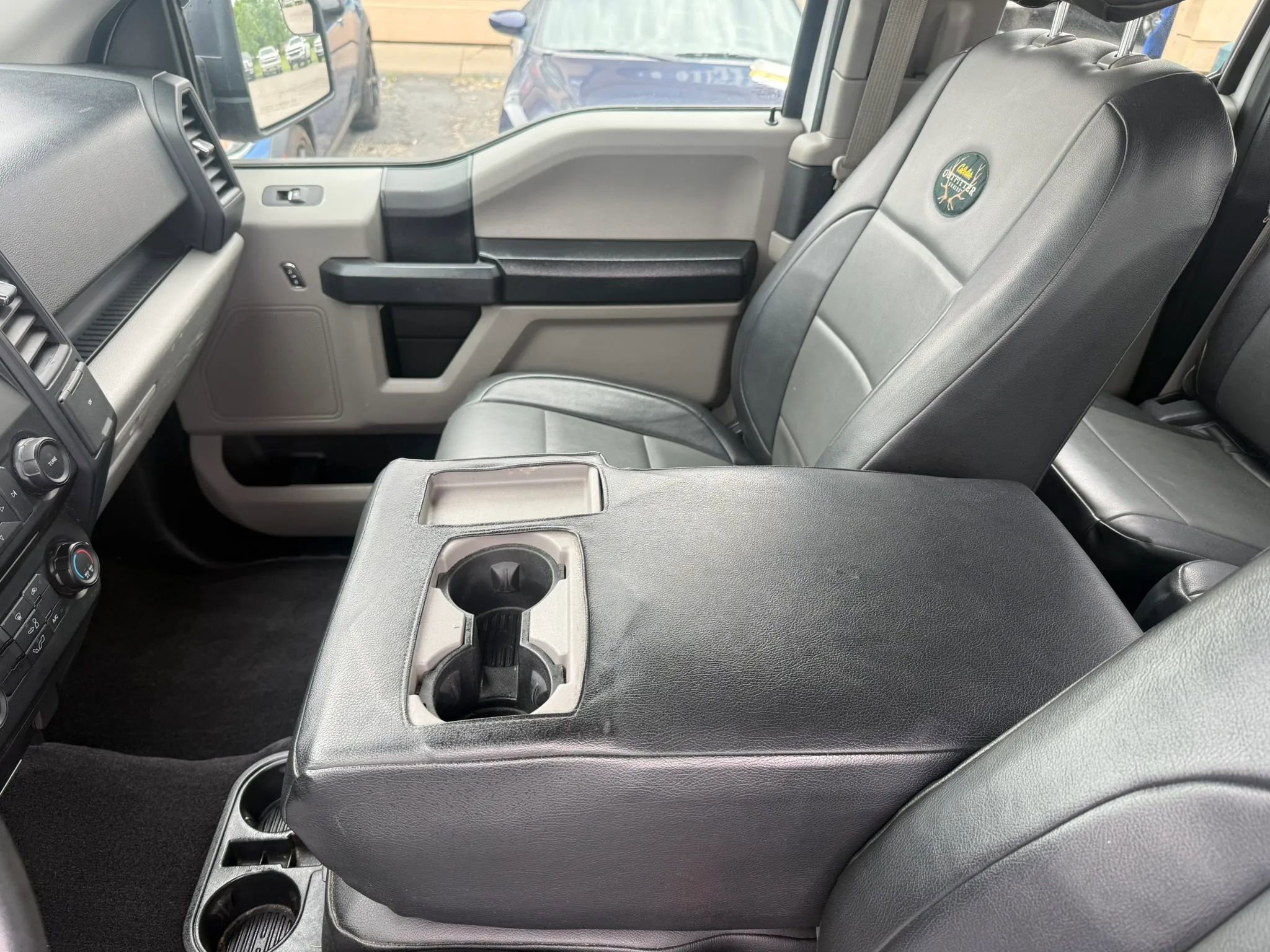 Used 2015 Ford F150 XL w/ Equipment Group 101A Mid AWD/4WD image 14