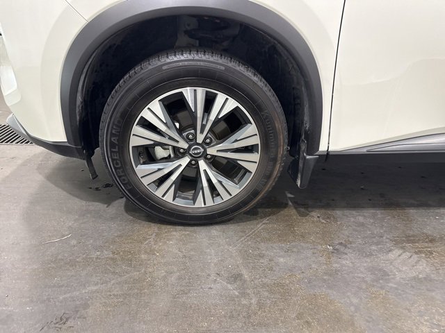 Certified 2023 Nissan Rogue SV w/ SV Premium Package image 27