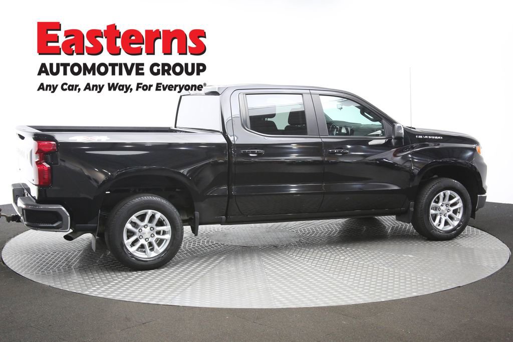 Used 2022 Chevrolet Silverado 1500 LT image 44