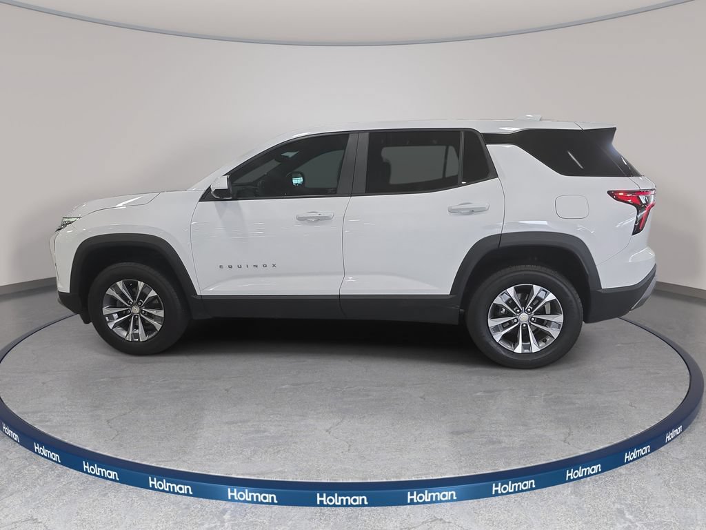 Used 2025 Chevrolet Equinox LT w/ Safety and Technology Package FWD image 9