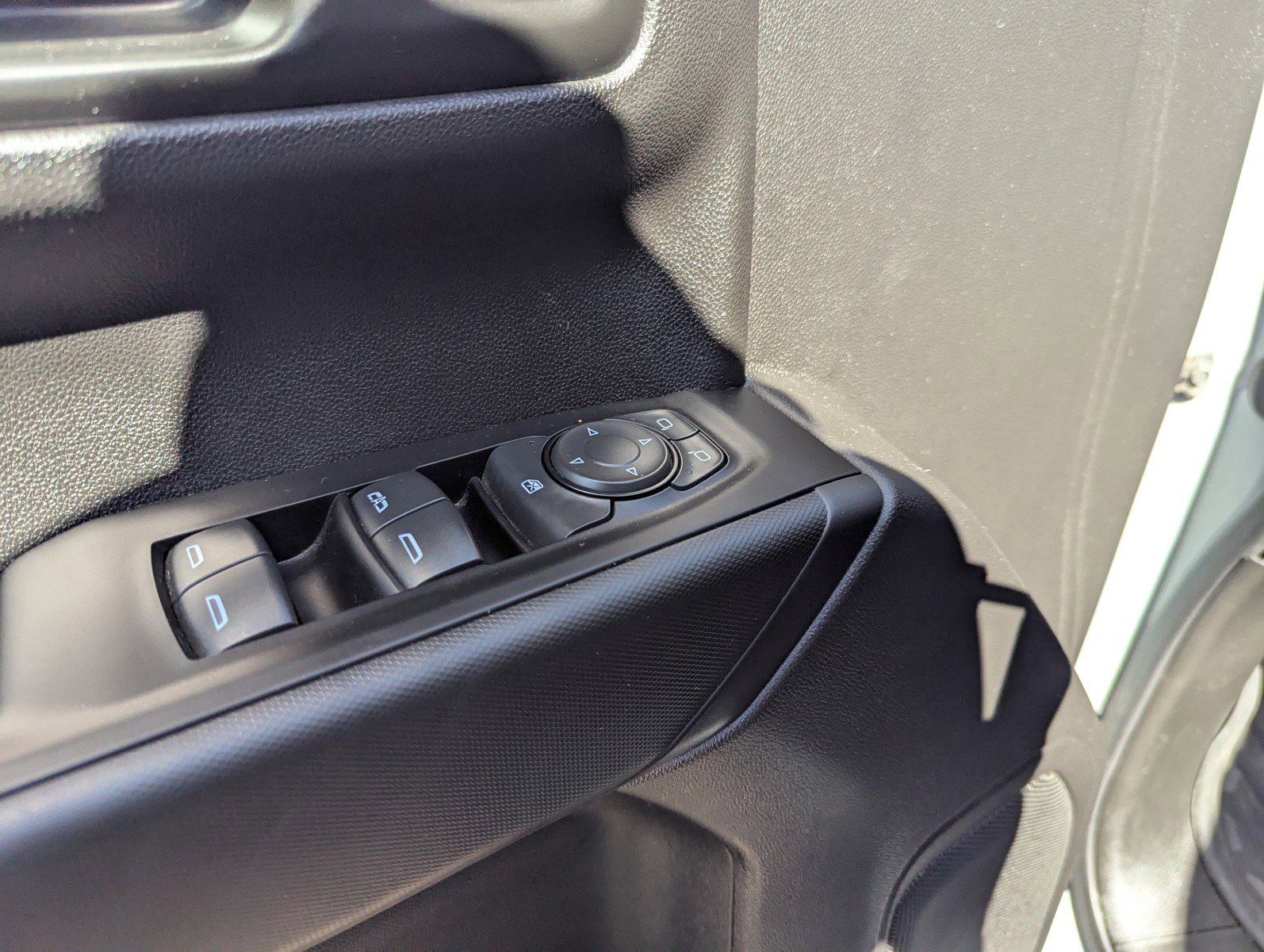 Certified 2025 Chevrolet Silverado 1500 Custom Trail Boss image 26