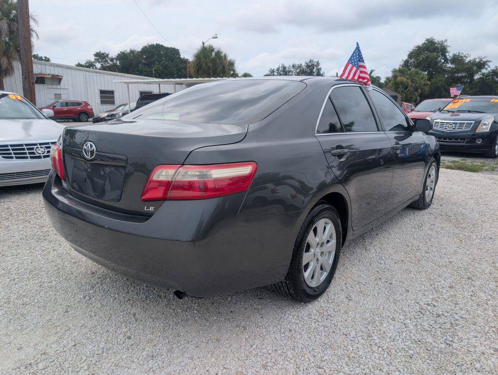 Used 2009 Toyota Camry SE FWD image 7