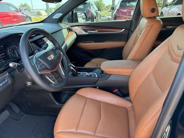 Certified 2026 Cadillac XT5 Premium Luxury w/ Driver Assist Package FWD image 14