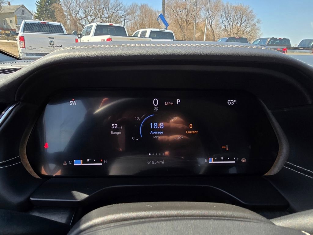 Used 2022 Jeep Grand Cherokee Overland w/ Luxury Tech Group IV image 18