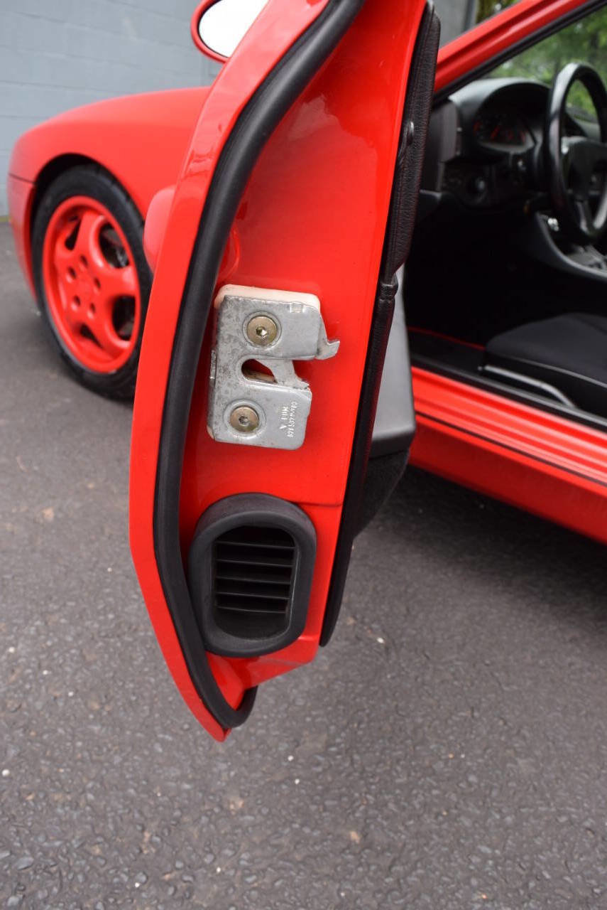 Used 1993 Porsche 968 image 50