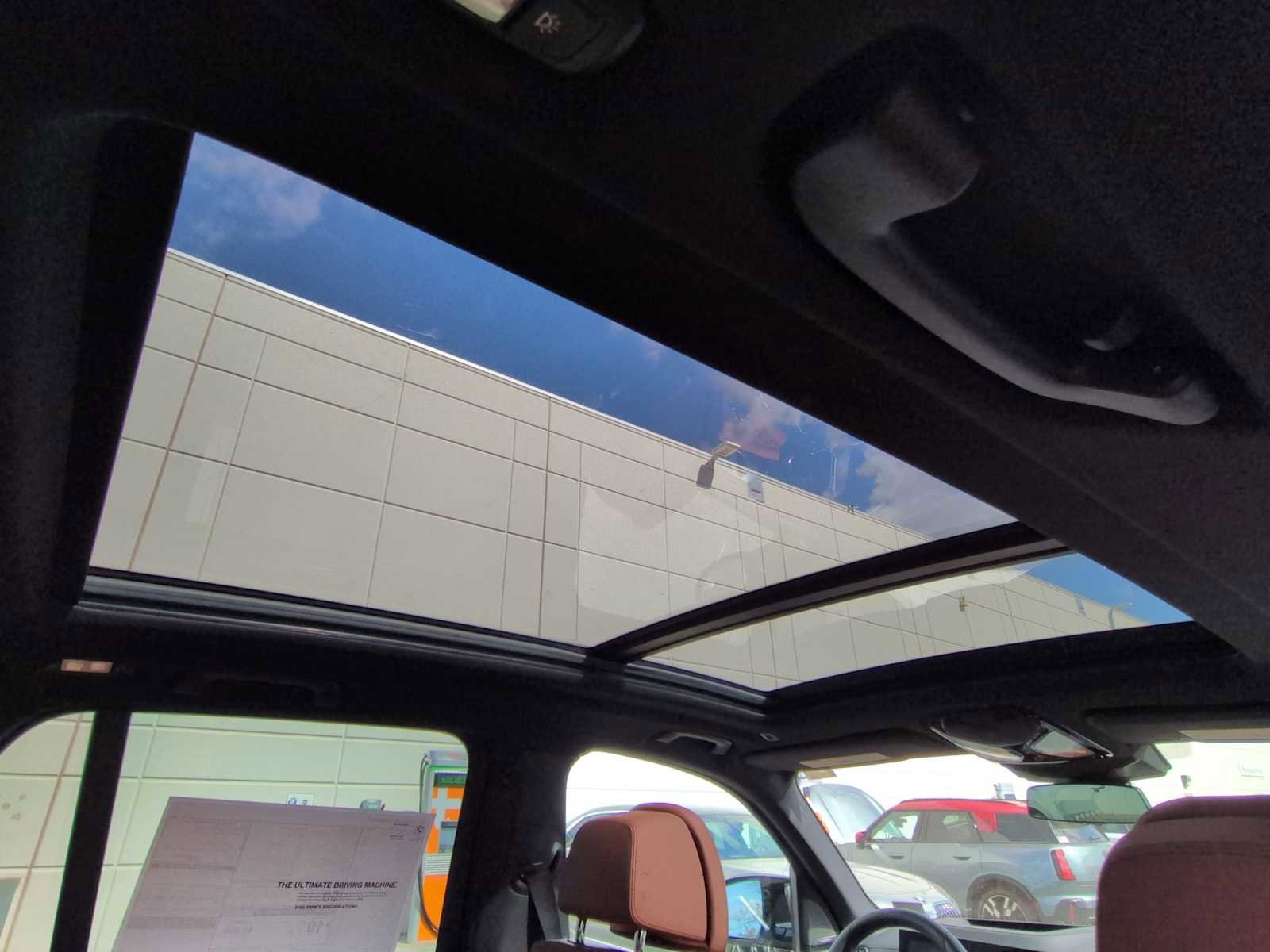 New 2026 BMW X5 M60i w/ Climate Comfort Package image 23