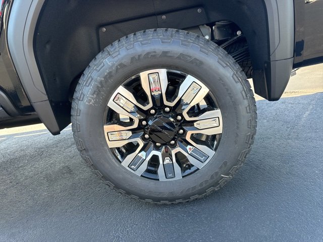 New 2025 GMC Sierra 3500 Denali w/ Denali Reserve Package image 14