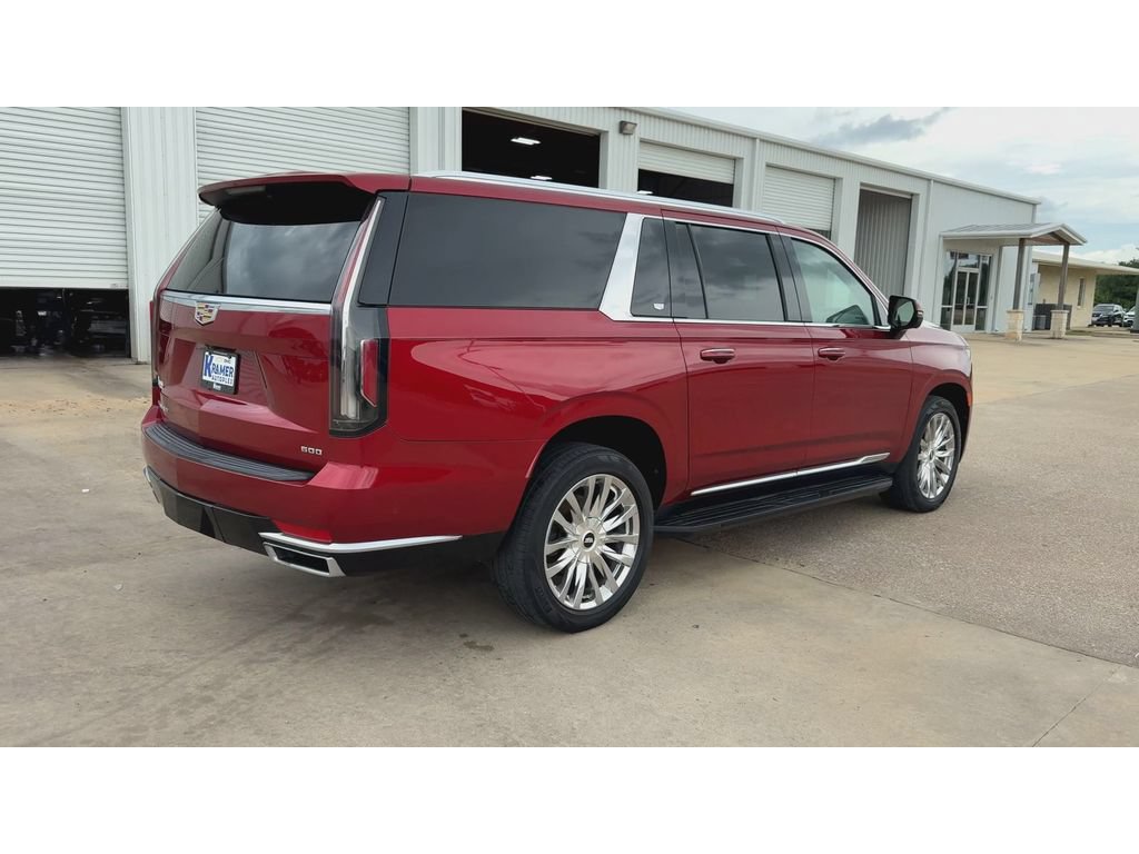 Used 2021 Cadillac Escalade ESV Premium Luxury w/ Performance Package RWD image 8