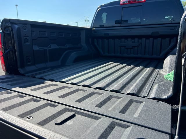 New 2026 Chevrolet Colorado ZR2 w/ Technology Package AWD/4WD image 9
