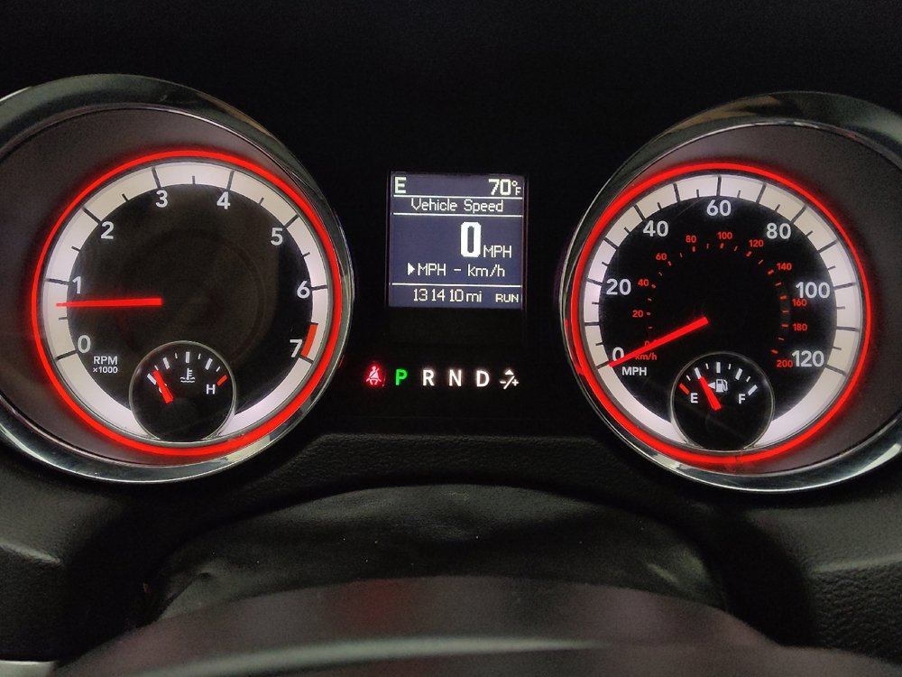 Used 2016 Dodge Grand Caravan R/T FWD image 23