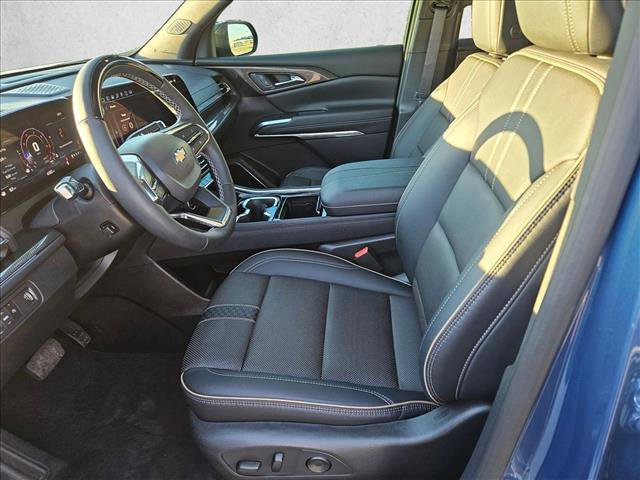 Used 2025 Chevrolet Traverse High Country w/ LPO, Floor Liner Package image 14