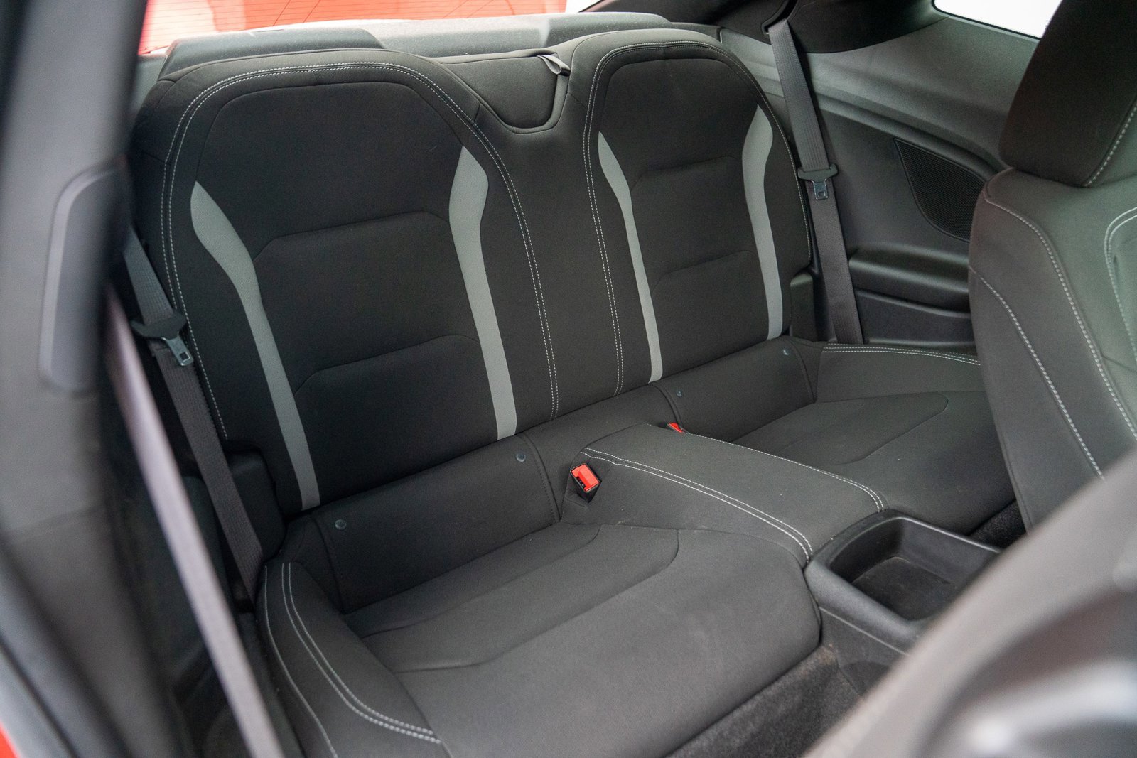 Used 2020 Chevrolet Camaro LT image 23