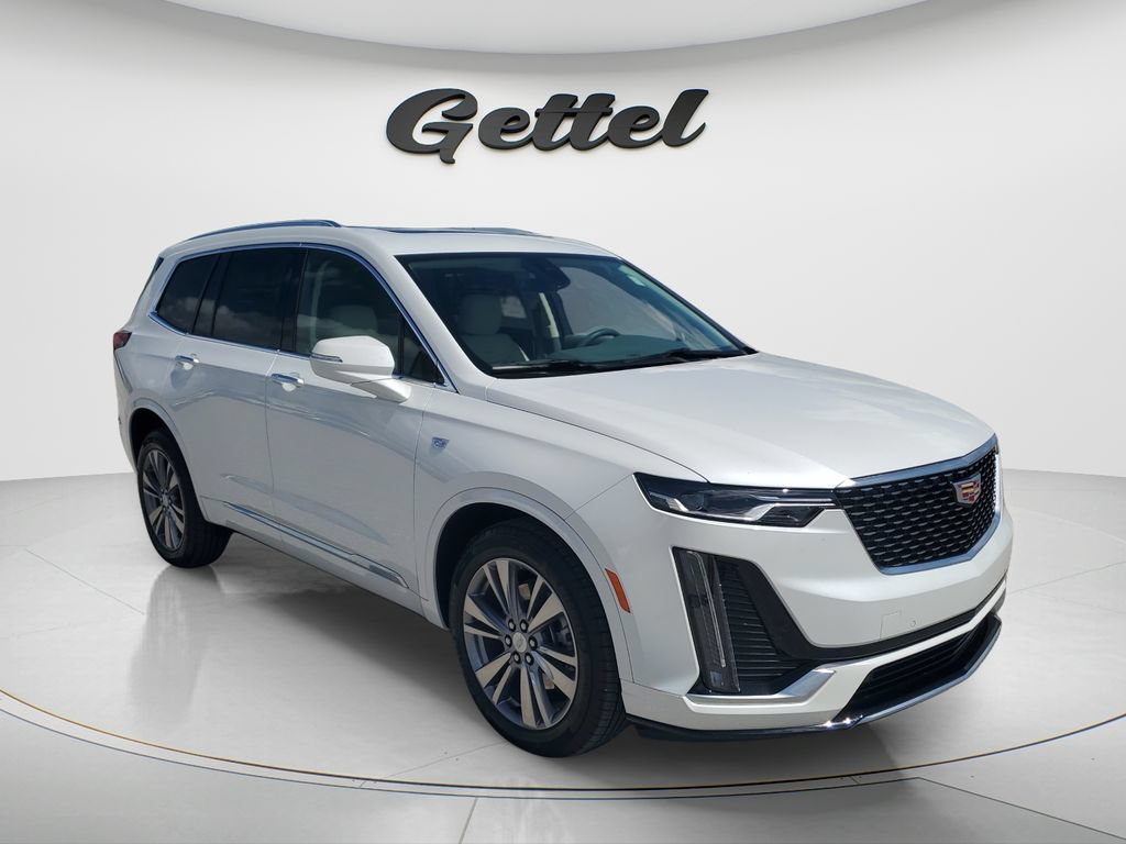 Used 2024 Cadillac XT6 Premium Luxury AWD/4WD image 3