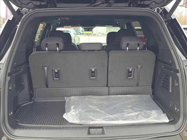 New 2026 Chevrolet Traverse LT w/ Driver Confidence Package image 20