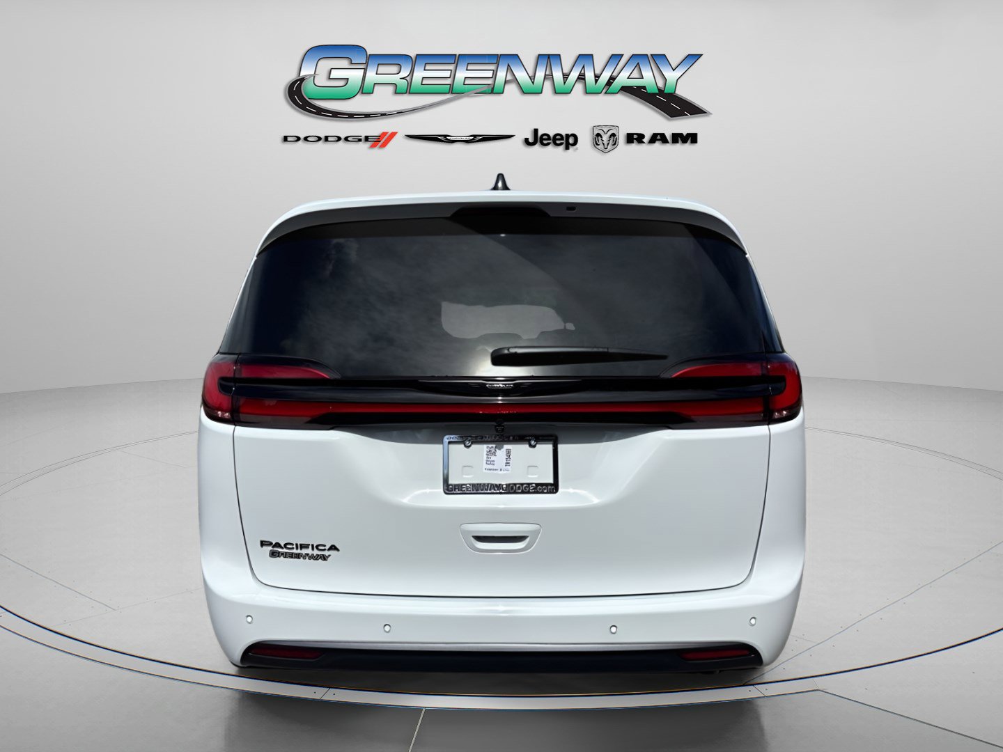 New 2026 Chrysler Pacifica Select image 3