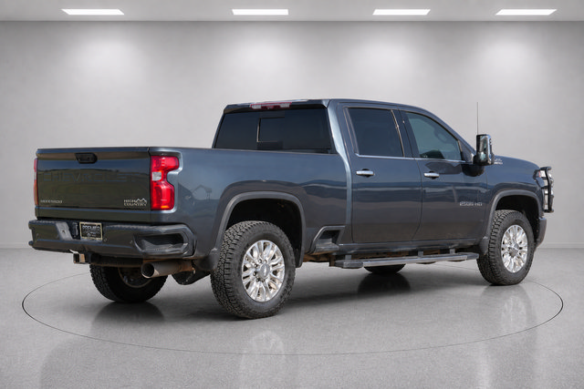 Used 2020 Chevrolet Silverado 2500 High Country AWD/4WD image 3