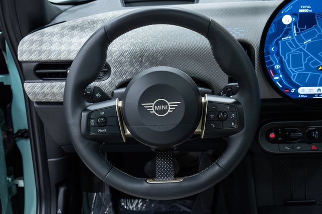 Used 2025 MINI Cooper S FWD image 13