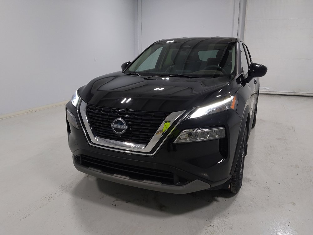Used 2023 Nissan Rogue SV image 15