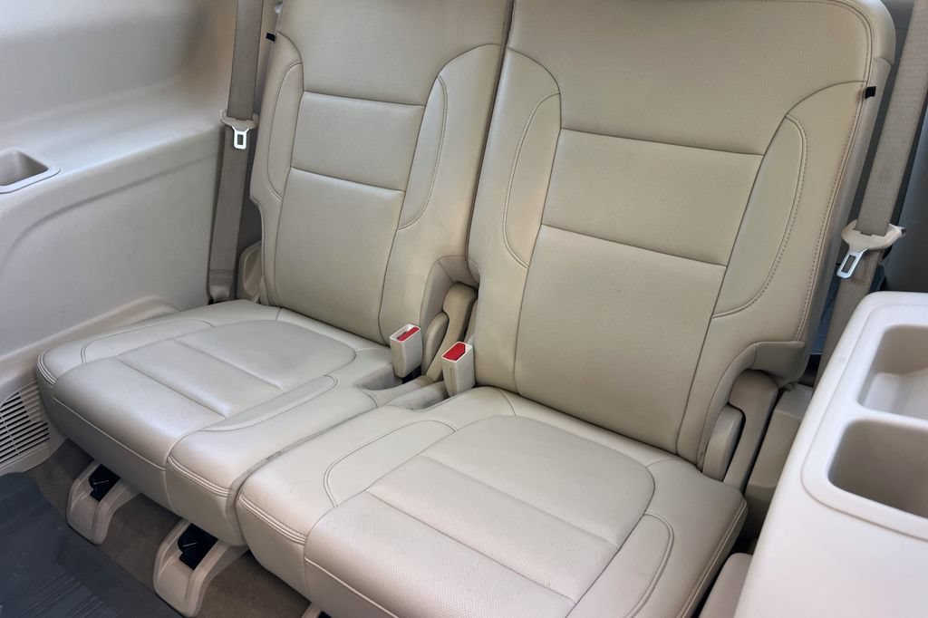Used 2022 GMC Acadia Denali w/ Denali Ultimate Package AWD/4WD image 17