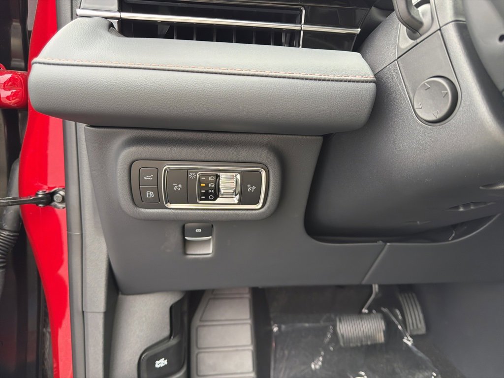 New 2026 Lincoln Nautilus Premier image 26