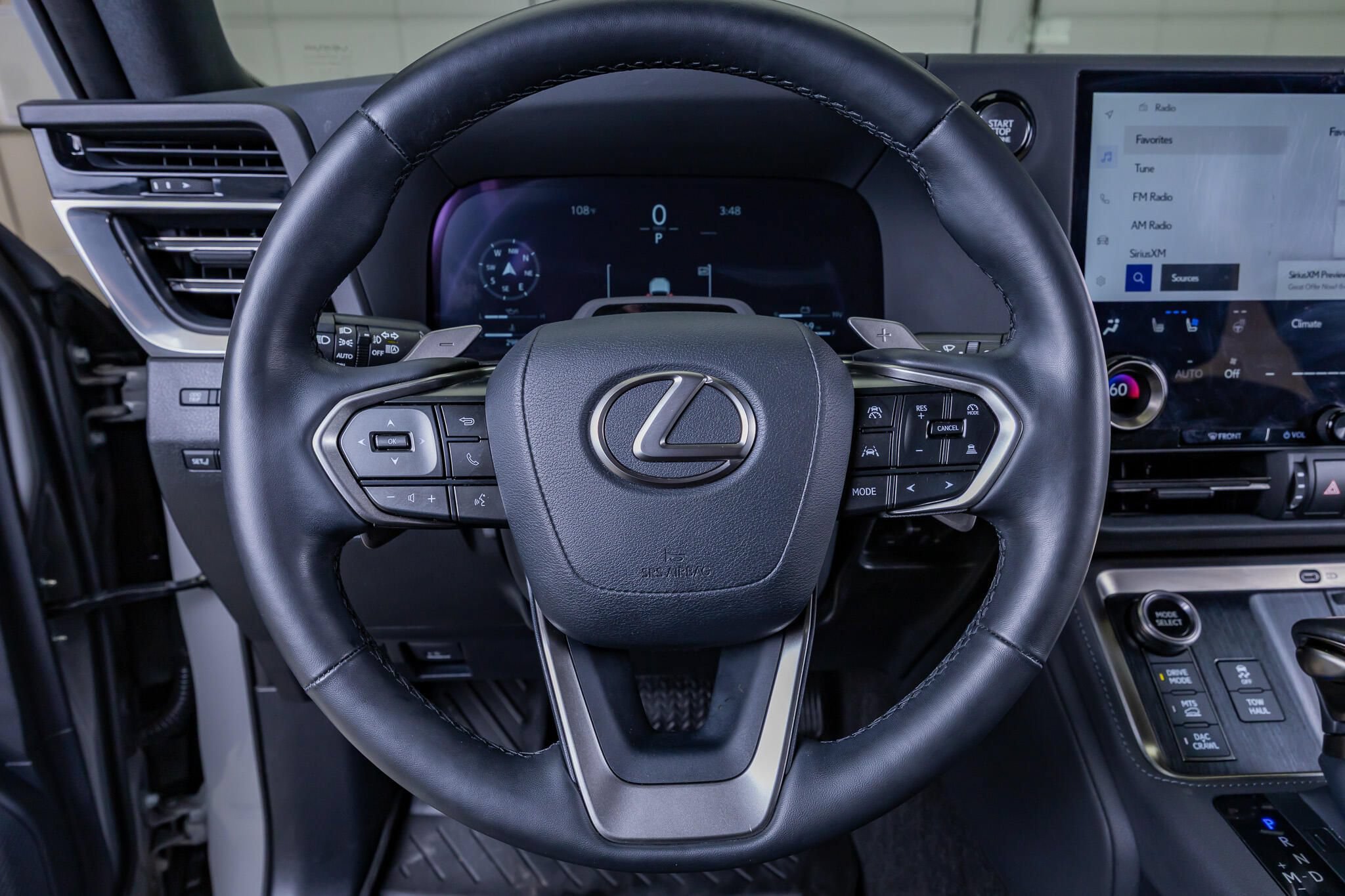 Used 2024 Lexus GX 550 AWD/4WD image 18