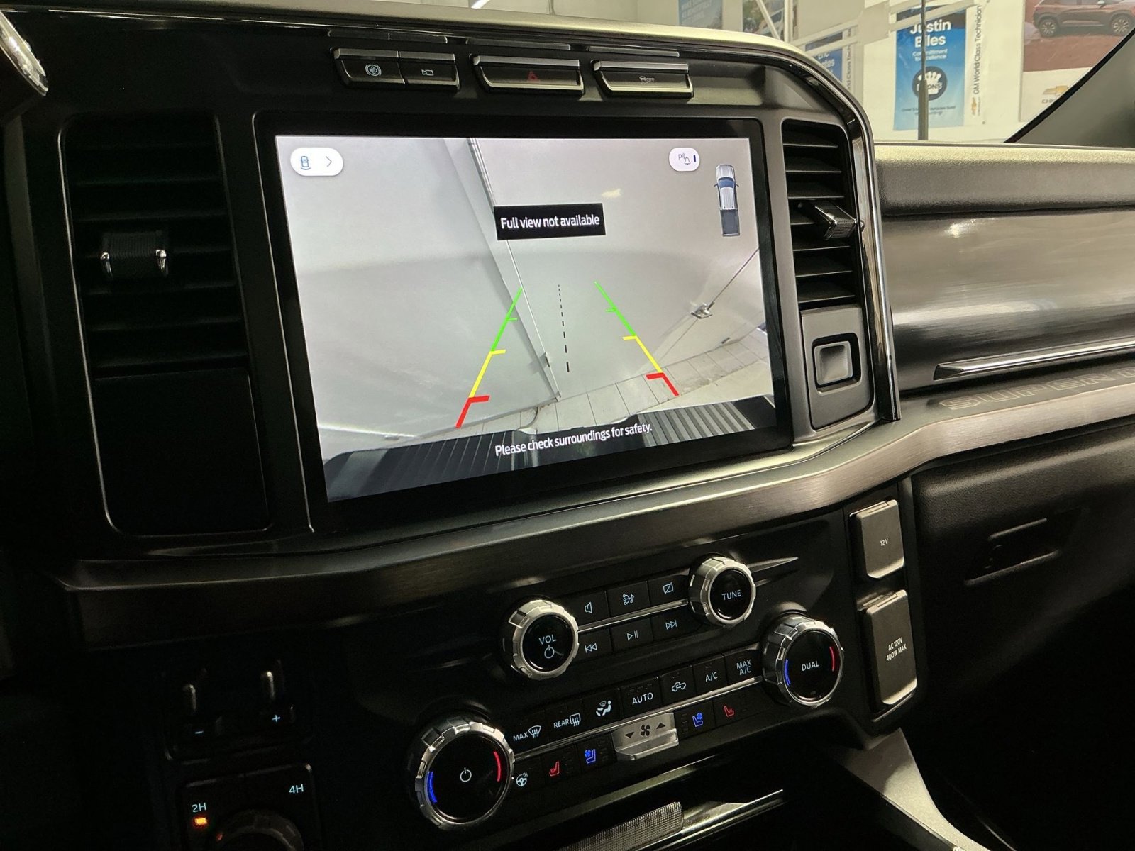 Used 2023 Ford F350 Lariat w/ Sport Appearance Package image 27