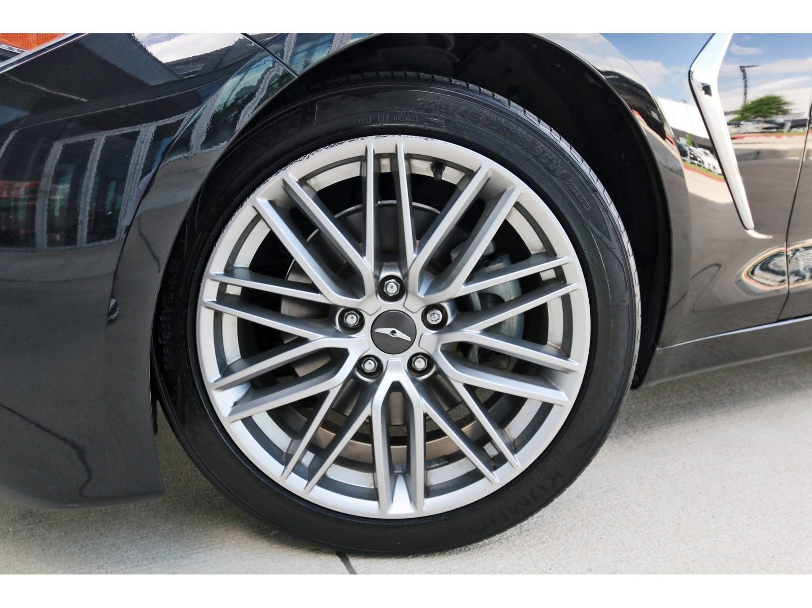 Used 2021 Genesis G70 2.0T RWD image 31