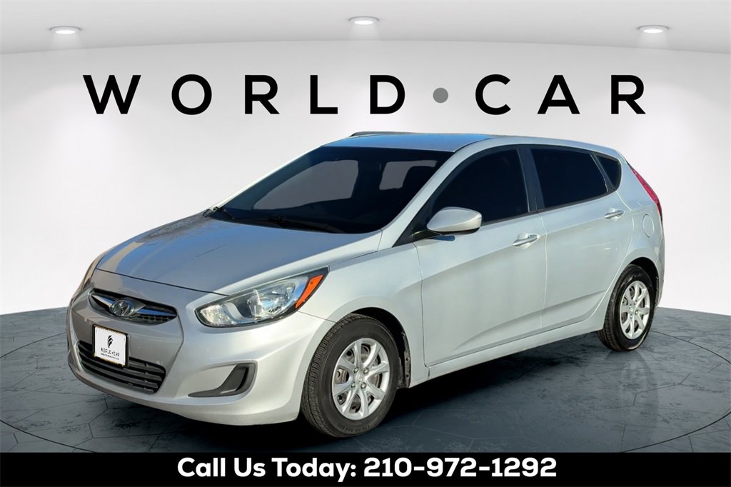 Used 2014 Hyundai Accent GS image 3