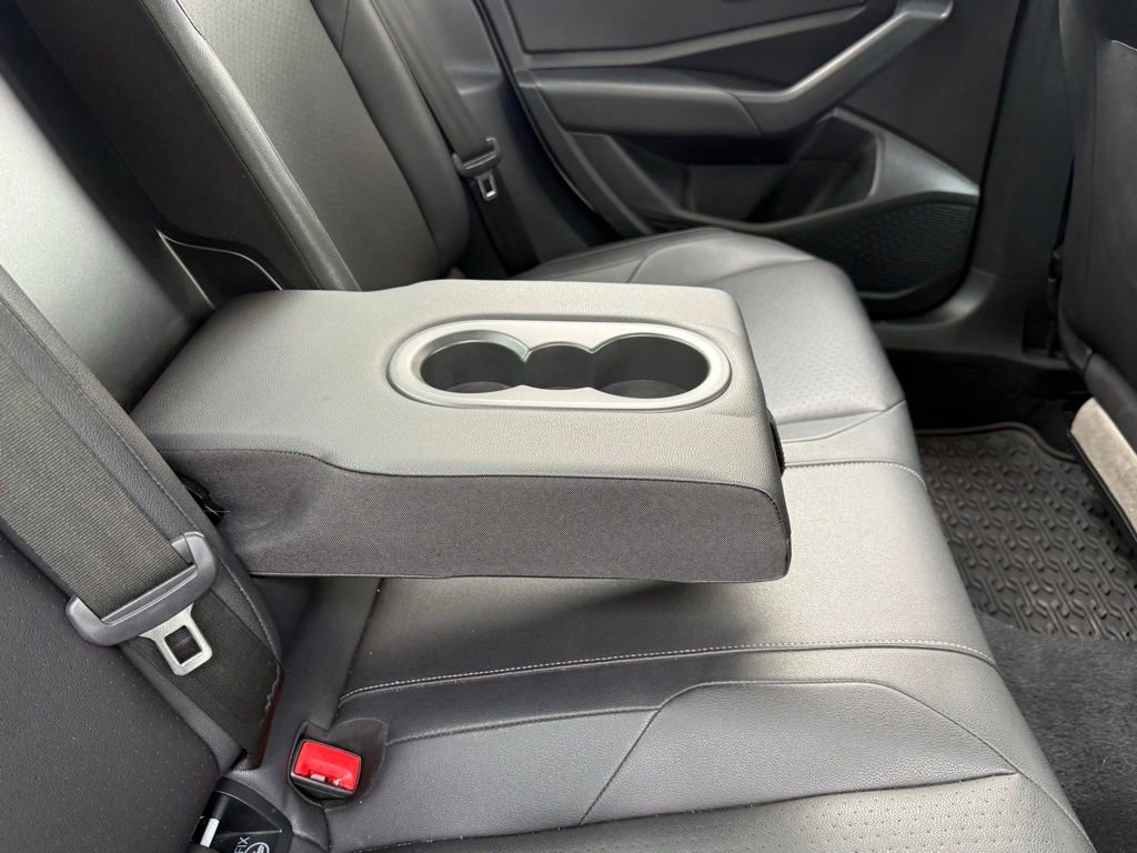 Used 2019 Volkswagen Jetta SEL w/ Cold Weather Package FWD image 38