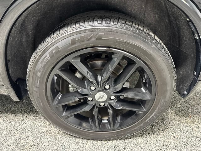 Used 2023 Dodge Durango GT AWD/4WD image 19