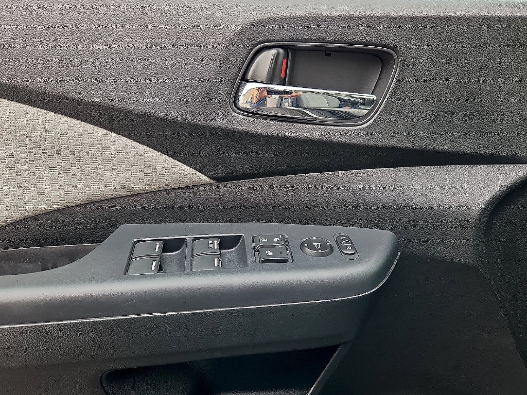 Used 2016 Honda CR-V EX image 14