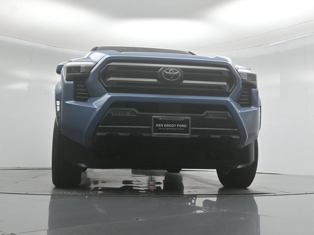 Used 2026 Toyota Tacoma SR5 AWD/4WD image 44