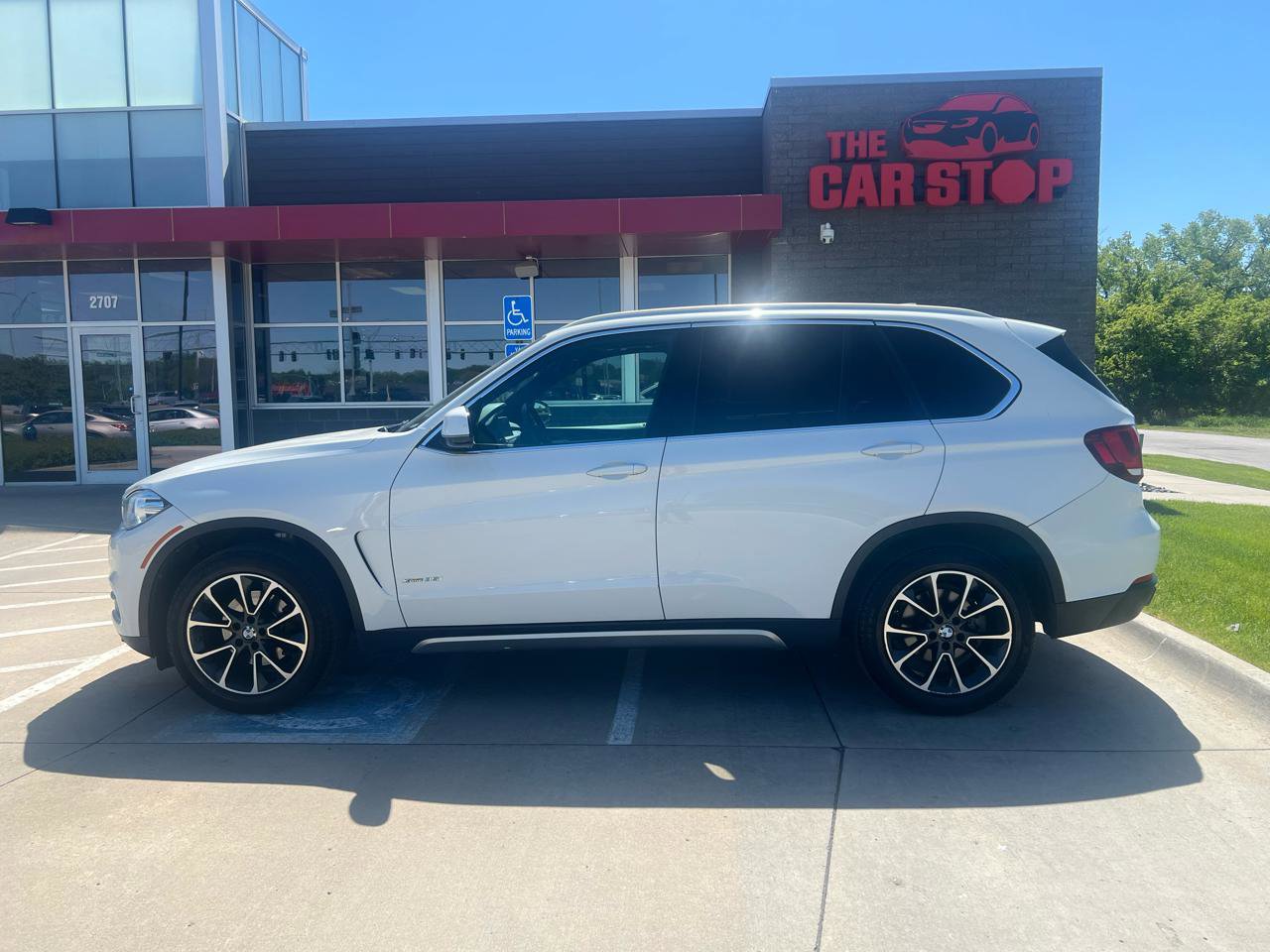 Used 2017 BMW X5 xDrive35i AWD/4WD image 1