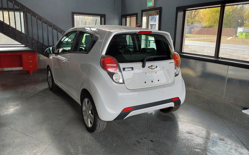 Used 2014 Chevrolet Spark LT FWD image 9