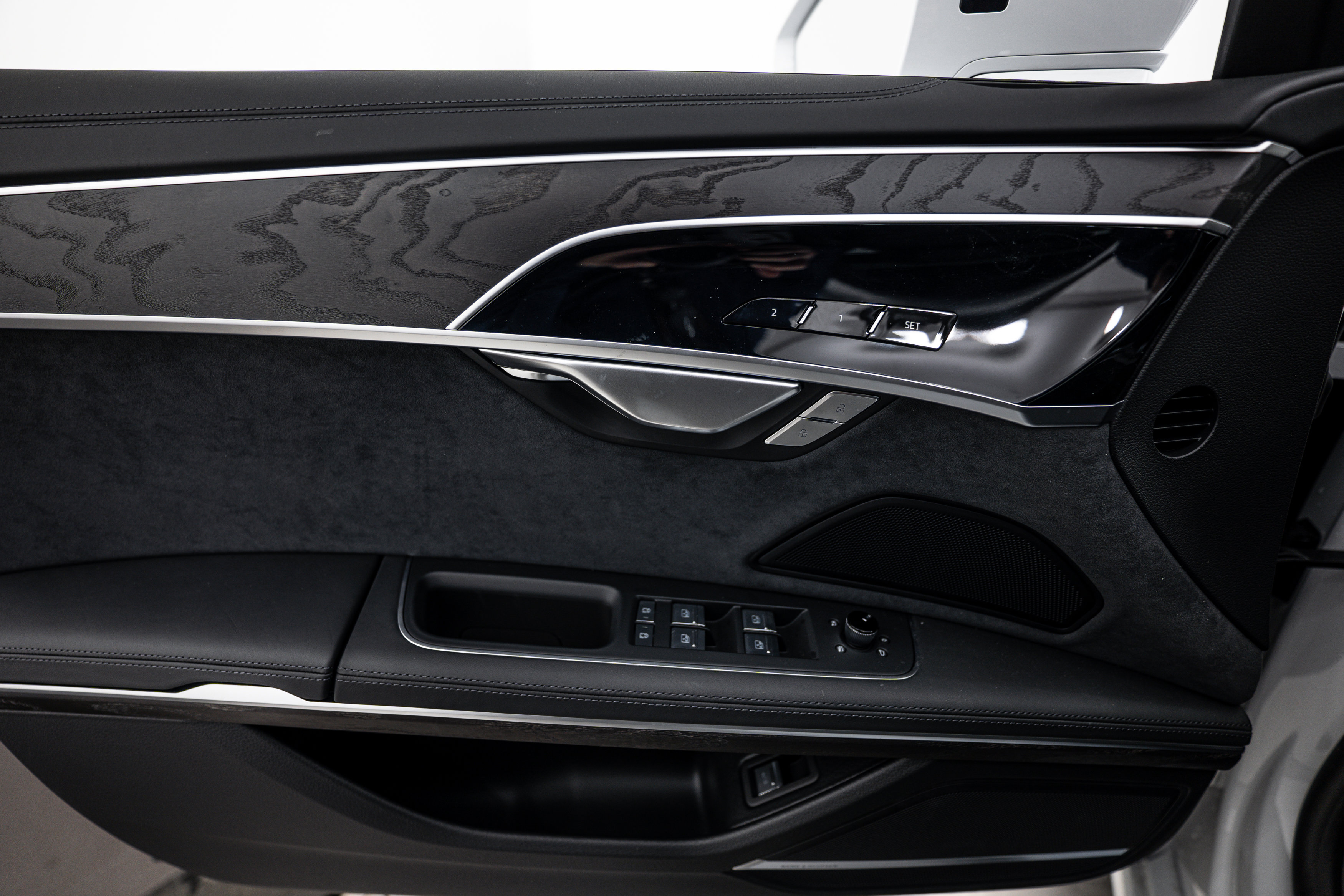 New 2026 Audi A8 L 3.0T AWD/4WD image 11