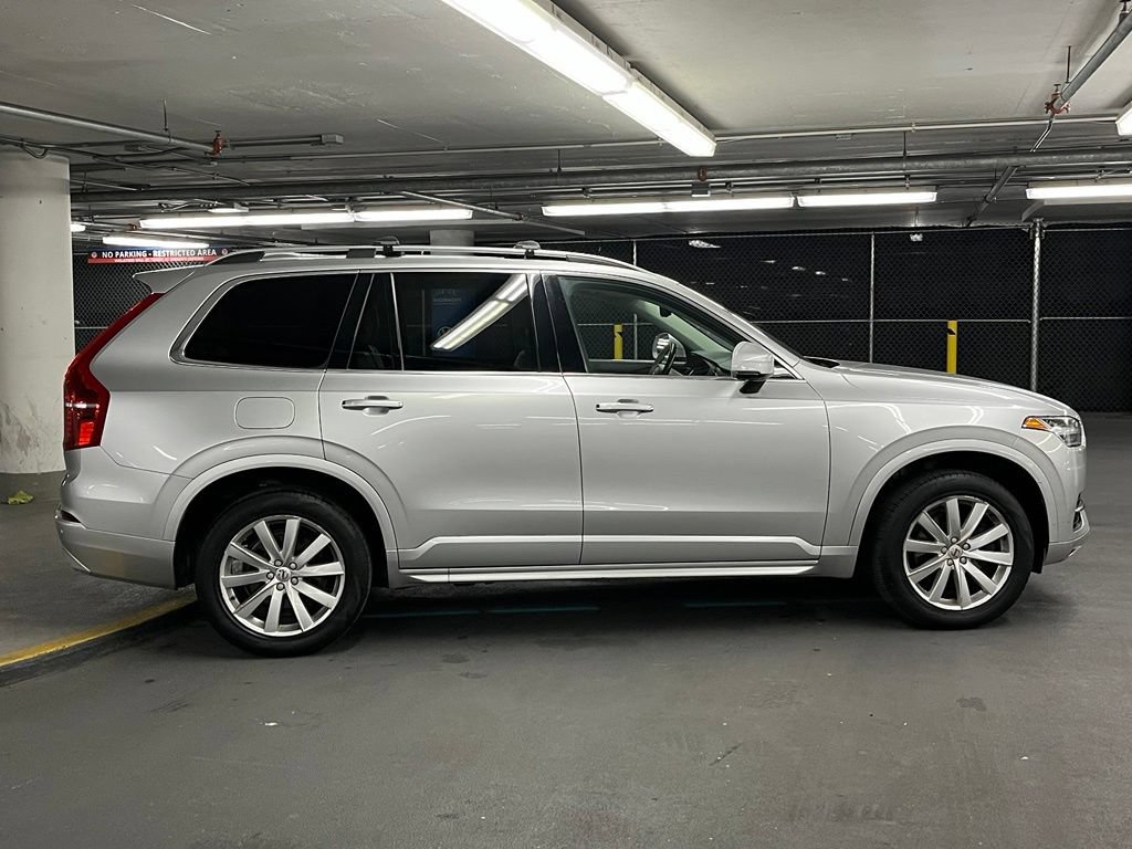 Used 2016 Volvo XC90 T6 Momentum w/ Momentum Plus Package AWD/4WD image 38