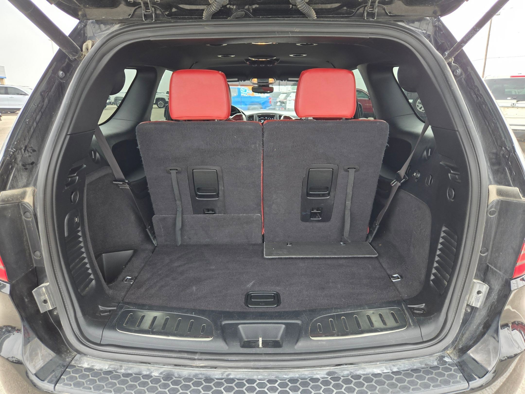 Used 2020 Dodge Durango R/T w/ Blacktop Package RWD image 22