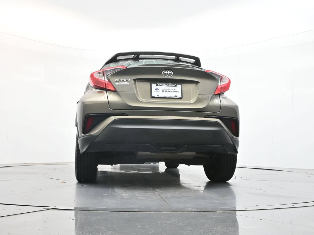 Used 2021 Toyota C-HR LE FWD image 37
