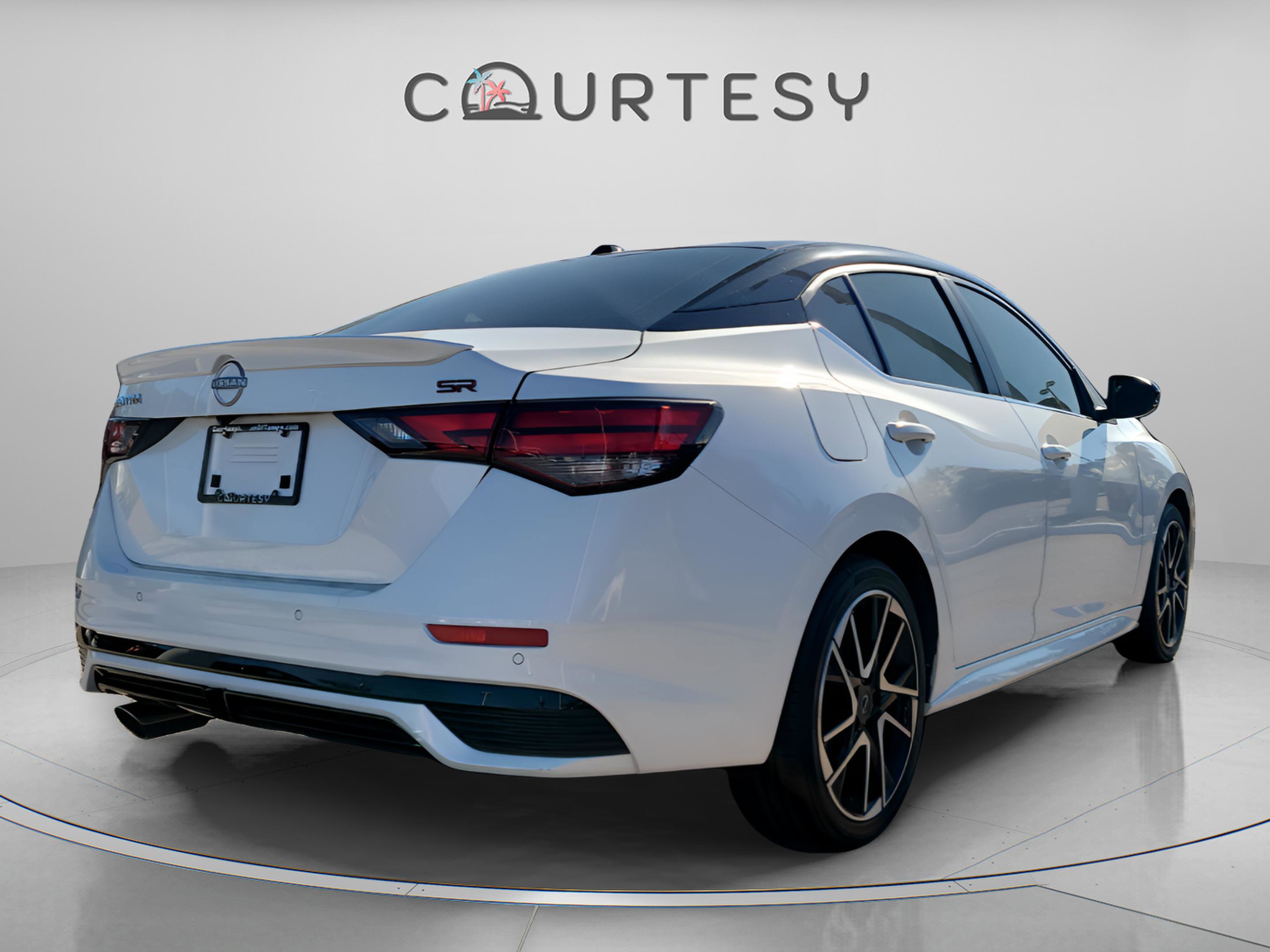 Certified 2025 Nissan Sentra SR image 5