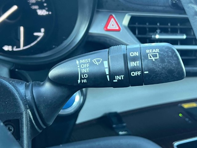 Certified 2024 Toyota Sienna XLE w/ XLE Plus Package AWD/4WD image 31