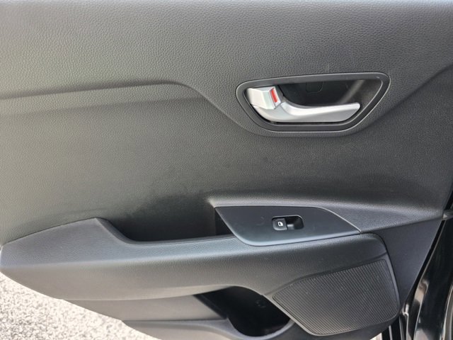Used 2020 Kia Rio S image 11
