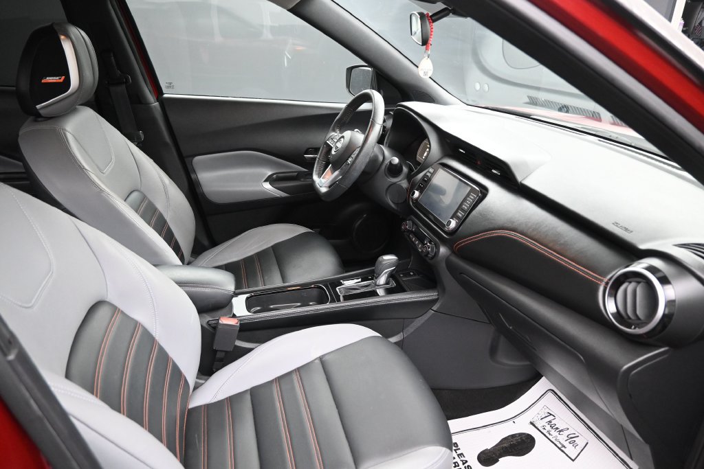 Used 2023 Nissan Kicks SR w/ SR Premium Package FWD image 28
